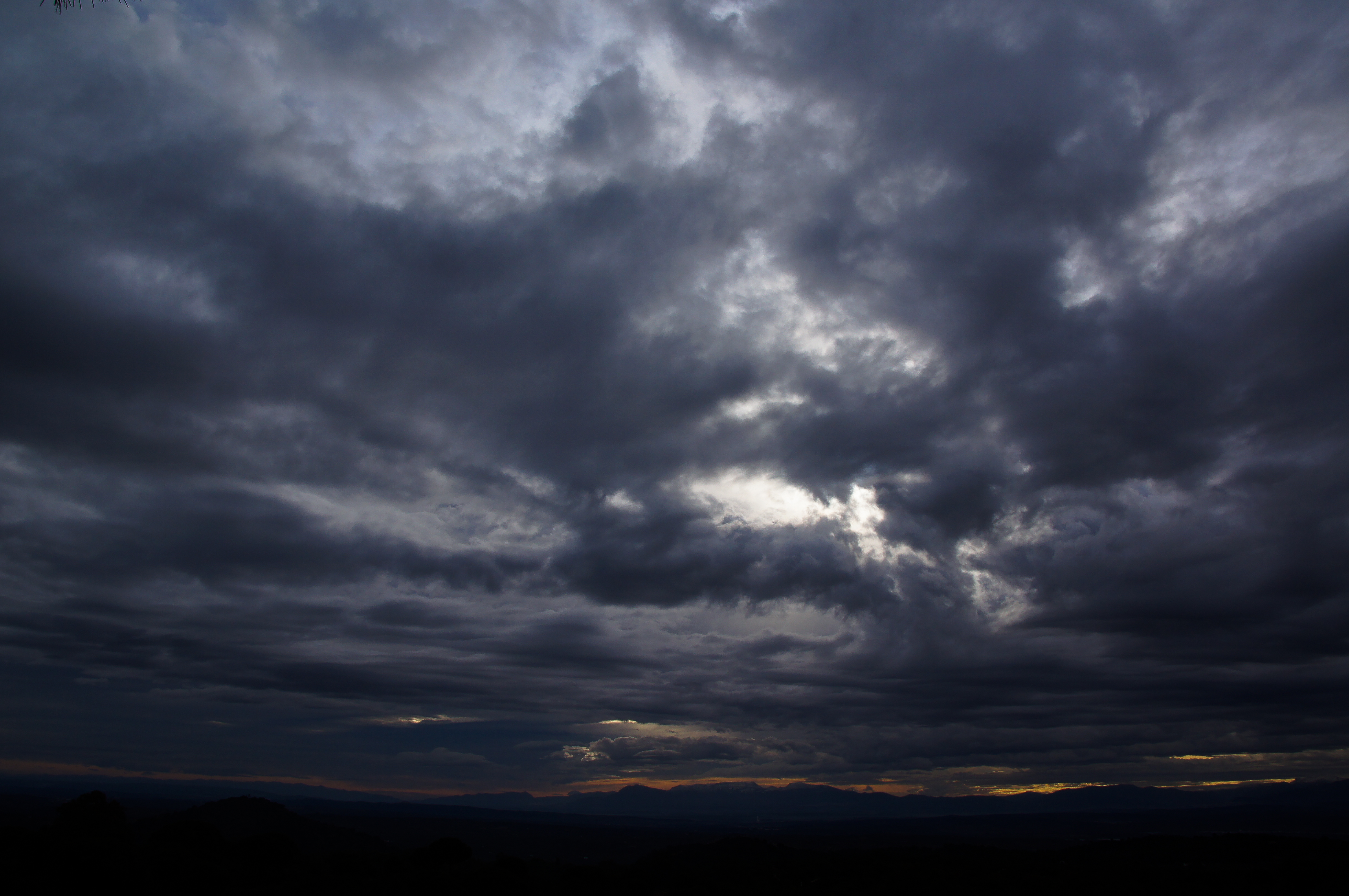 Detail Background Langit Mendung Nomer 41