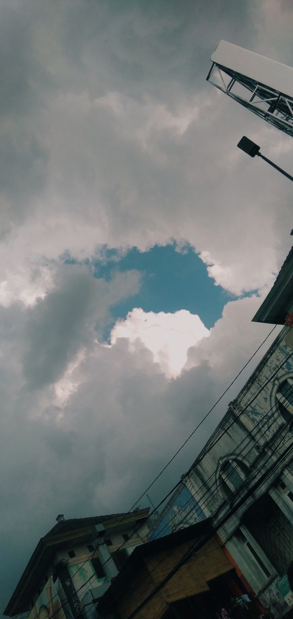 Detail Background Langit Mendung Nomer 43