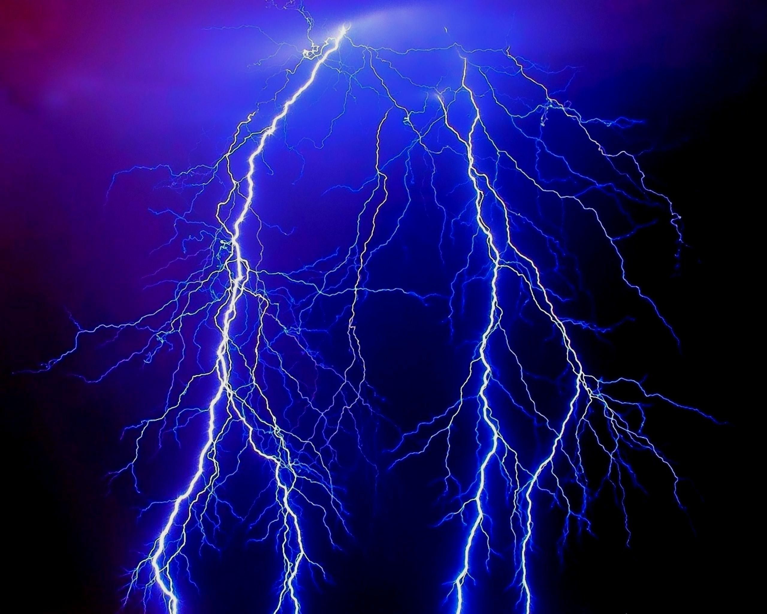 Detail Background Lightning Nomer 11