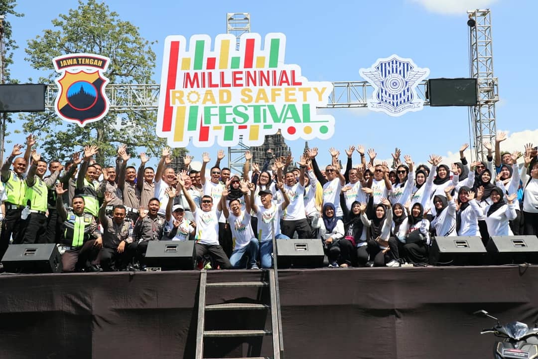 Detail Download Logo Millennial Road Safety Festival Hd Nomer 53