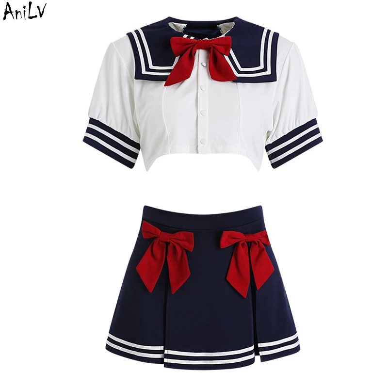 Detail Studenten Outfit Nomer 3
