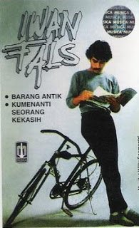 Detail Iwan Fals Buku Ini Aku Pinjam Nomer 13