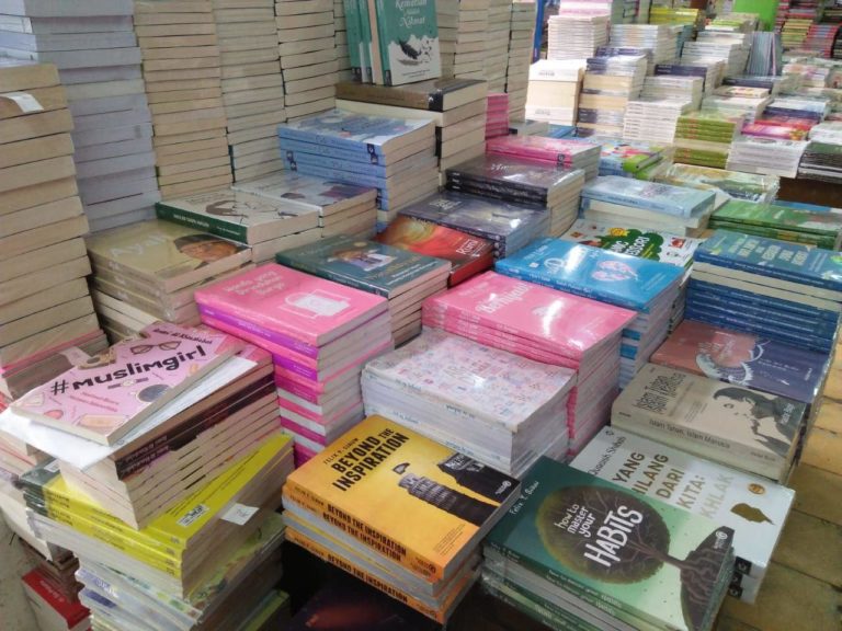 Detail Judul Buku Islami Nomer 22