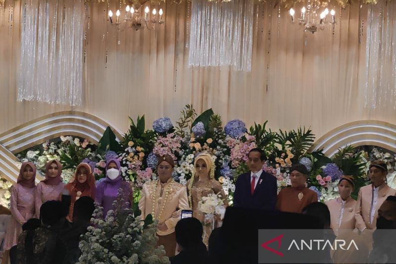 Detail Jumlah Undangan Pernikahan Anak Jokowi Nomer 25