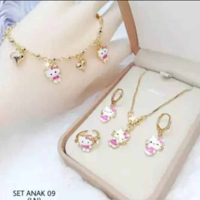 Detail Kalung Hello Kitty Nomer 21