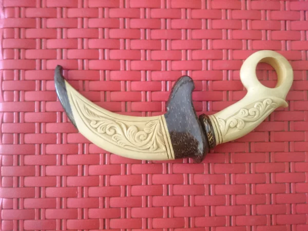 Detail Kerambit Kuku Elang Nomer 31