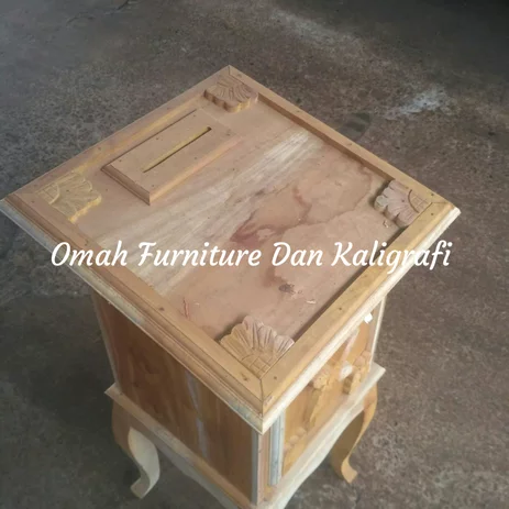 Detail Kotak Persembahan Dari Kayu Nomer 44