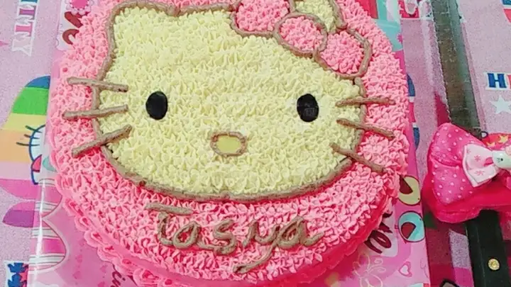 Detail Kue Ultah Gambar Hello Kitty Nomer 52