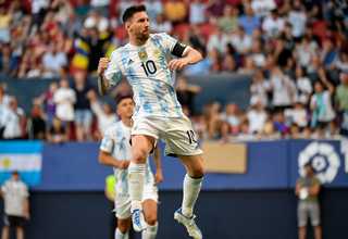 Detail Kumpulan Foto Messi Nomer 24