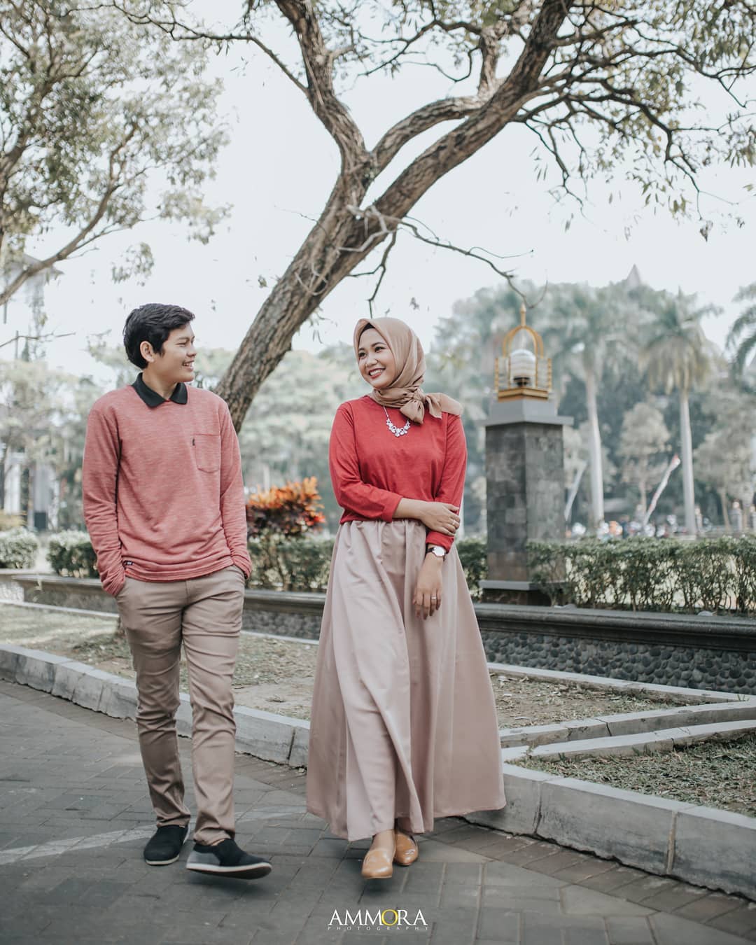 Detail Kumpulan Foto Prewedding Outdoor Nomer 12