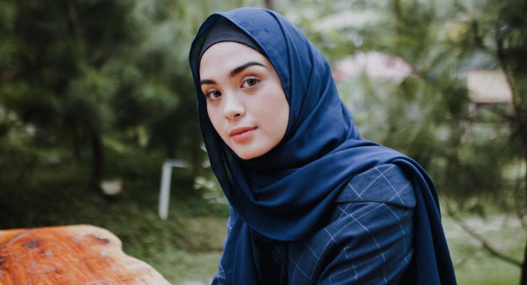 Detail Kumpulan Foto Wanita Muslimah Berhijab Nomer 39