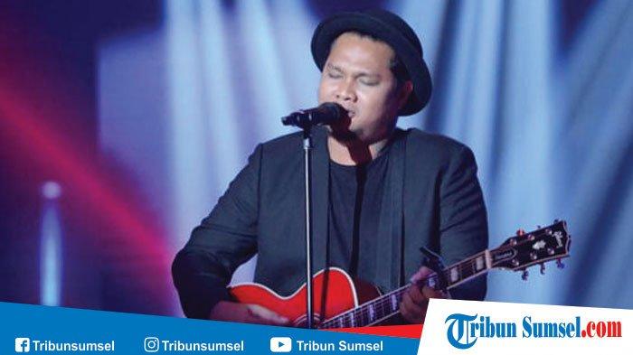 Detail Kunci Dasar Gitar Surat Cinta Untuk Starla Nomer 32