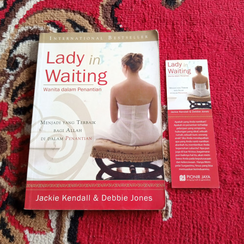 Detail Lady In Waiting Buku Nomer 24