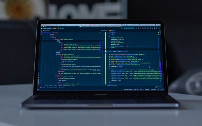 Detail Laptop Untuk Coding Nomer 4