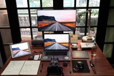 Detail Laptop Untuk Desain Grafis Dan Multimedia Nomer 10