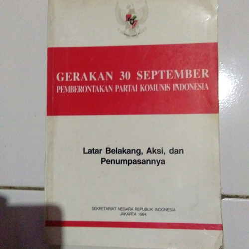 Detail Latar Belakang Buku Nomer 45