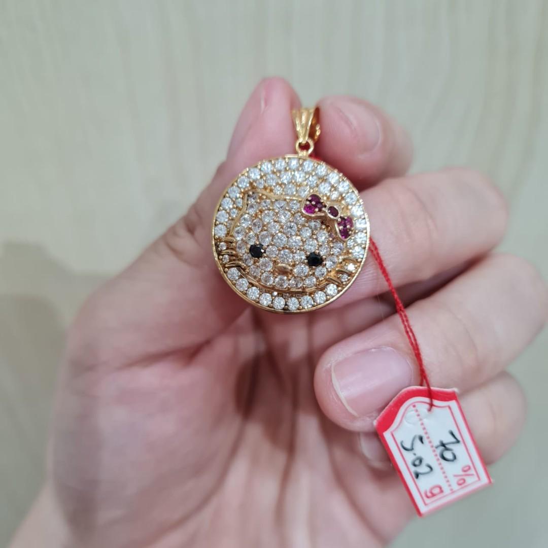 Detail Liontin Emas Hello Kitty Nomer 6