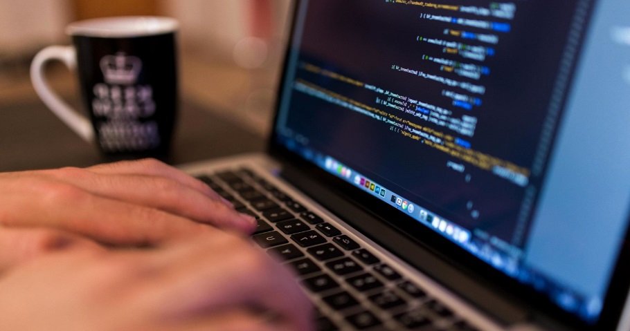 Detail Macbook Yang Cocok Untuk Programmer Nomer 9