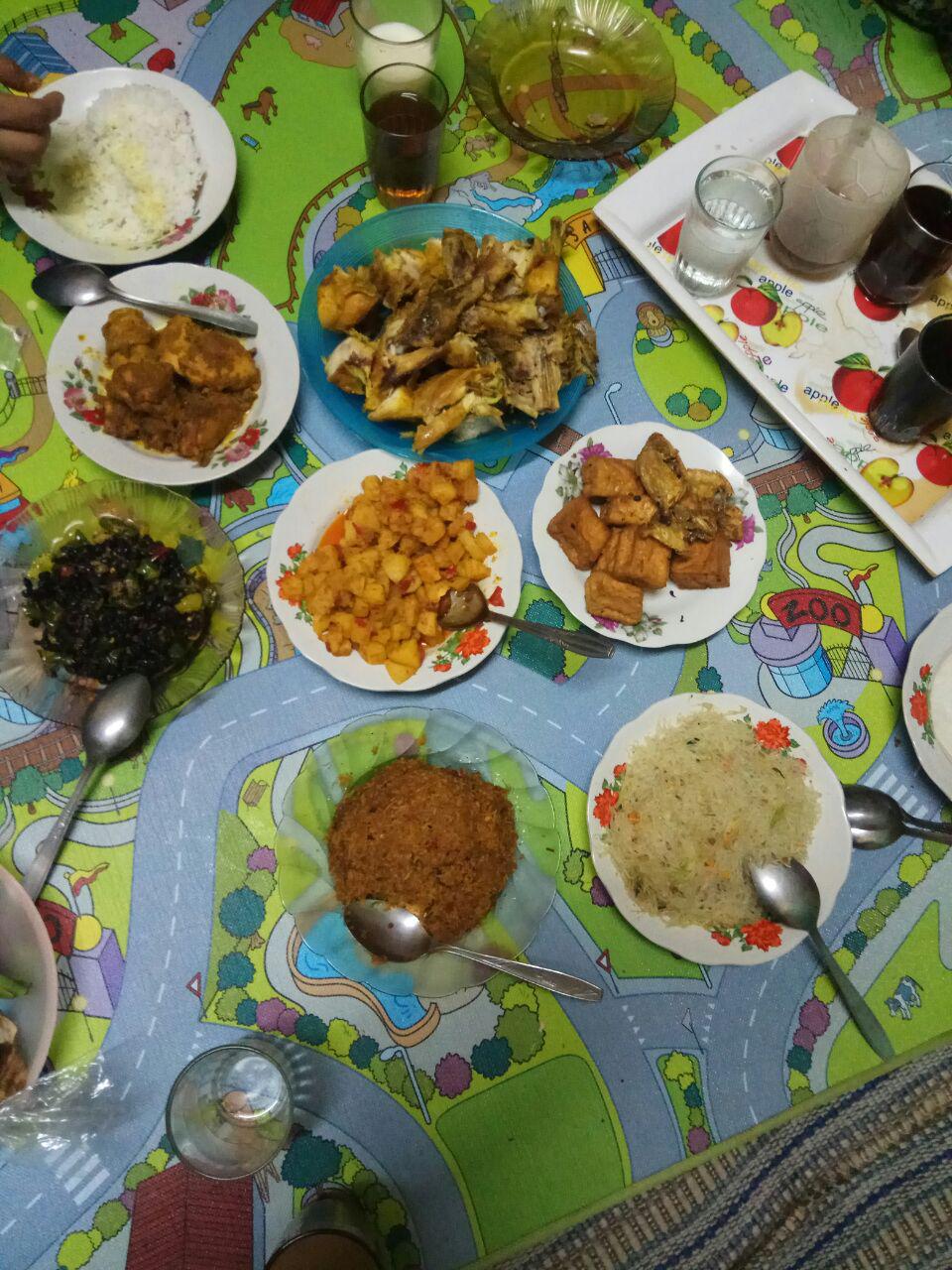 Detail Makan Malam Untuk Keluarga Nomer 47