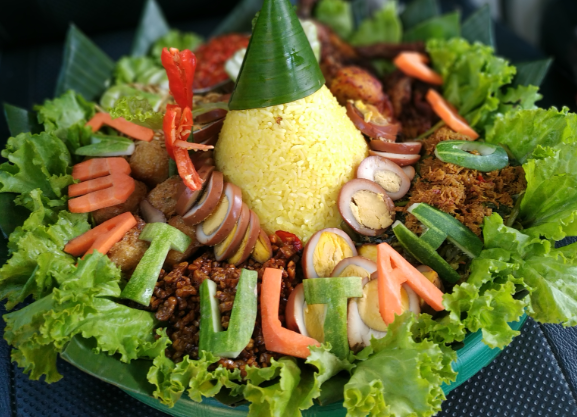 Makanan Untuk Ulang Tahun - KibrisPDR