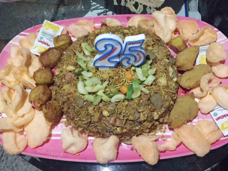 Detail Makanan Untuk Ulang Tahun Nomer 9