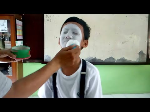 Detail Make Up Pantomim Pakai Apa Nomer 13