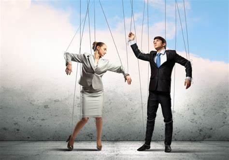 Detail Manipulative People Quotes Nomer 47