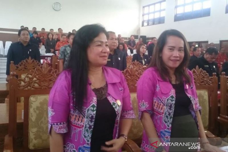 Detail Manusia Karet Wanita Nomer 19