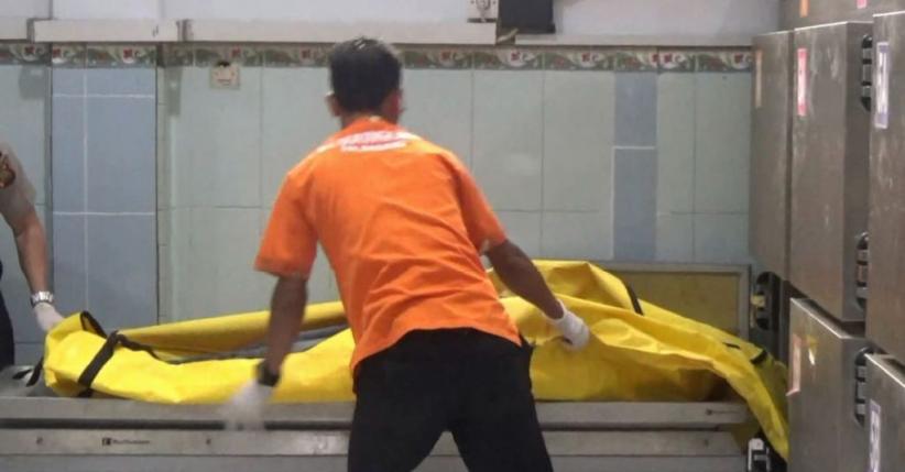 Detail Manusia Karet Wanita Nomer 23
