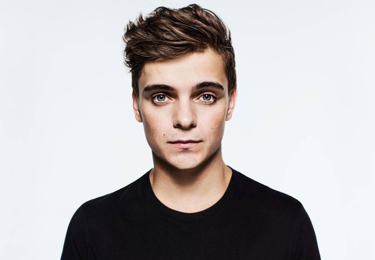 Detail Martin Garrix Hairstyle Nomer 3