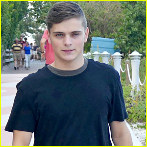 Detail Martin Garrix Hairstyle Nomer 29