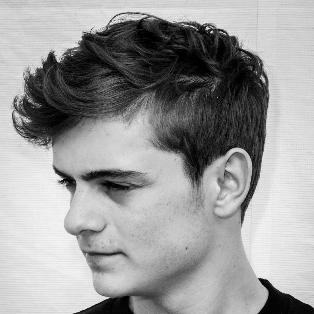 Detail Martin Garrix Hairstyle Nomer 31