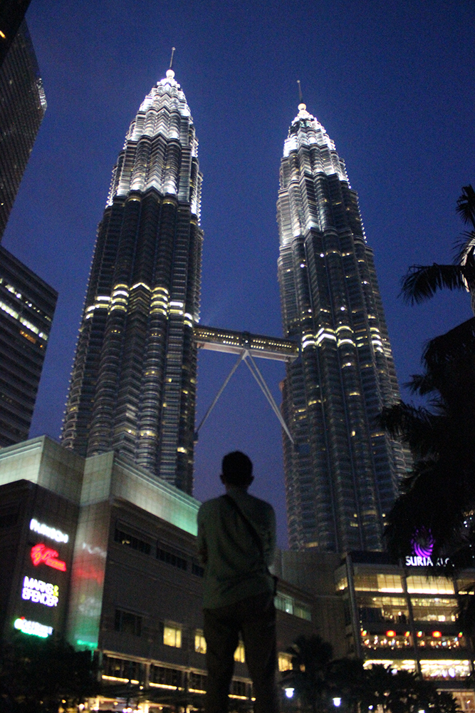 Detail Menara Petronas Terdapat Di Nomer 36