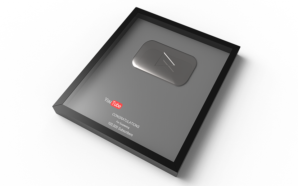 Detail Mentahan Silver Play Button Nomer 5