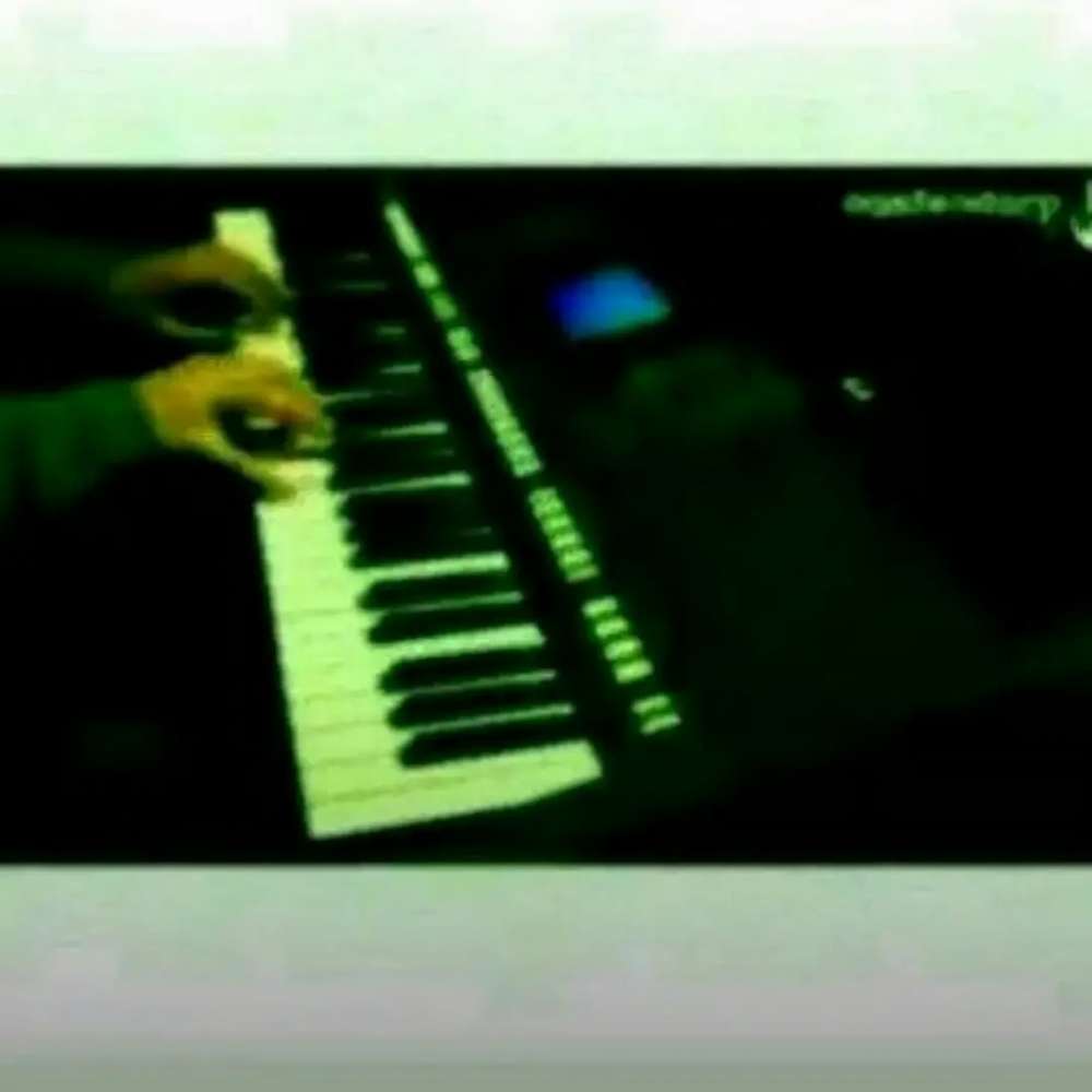 Detail Midi Piano Surat Cinta Untuk Starla Nomer 31