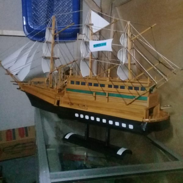 Detail Miniatur Kapal Dari Bambu Nomer 28