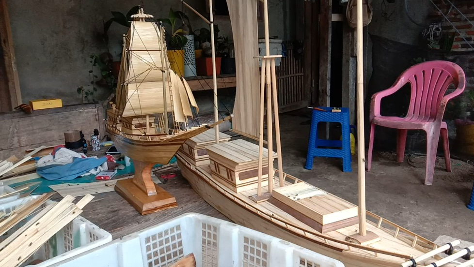 Detail Miniatur Kapal Dari Bambu Nomer 30