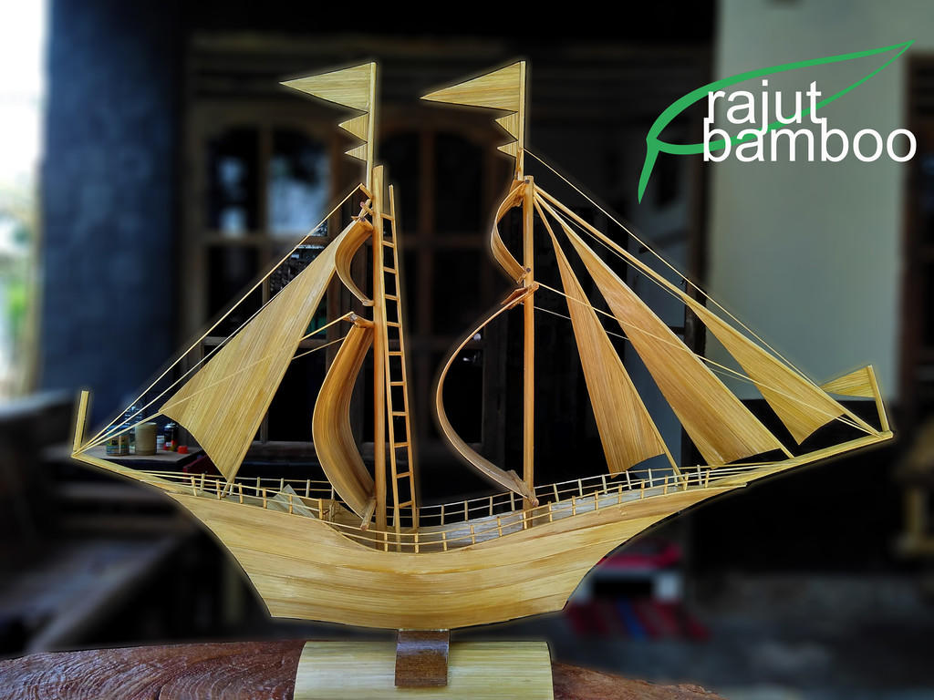 Detail Miniatur Kapal Dari Bambu Nomer 36