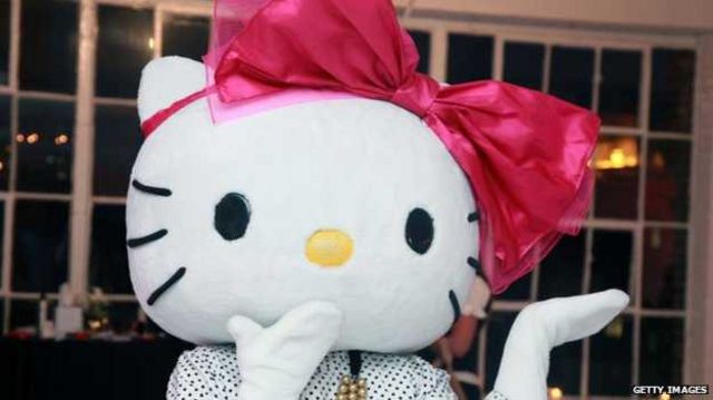 Detail Misteri Dibalik Boneka Hello Kitty Nomer 30