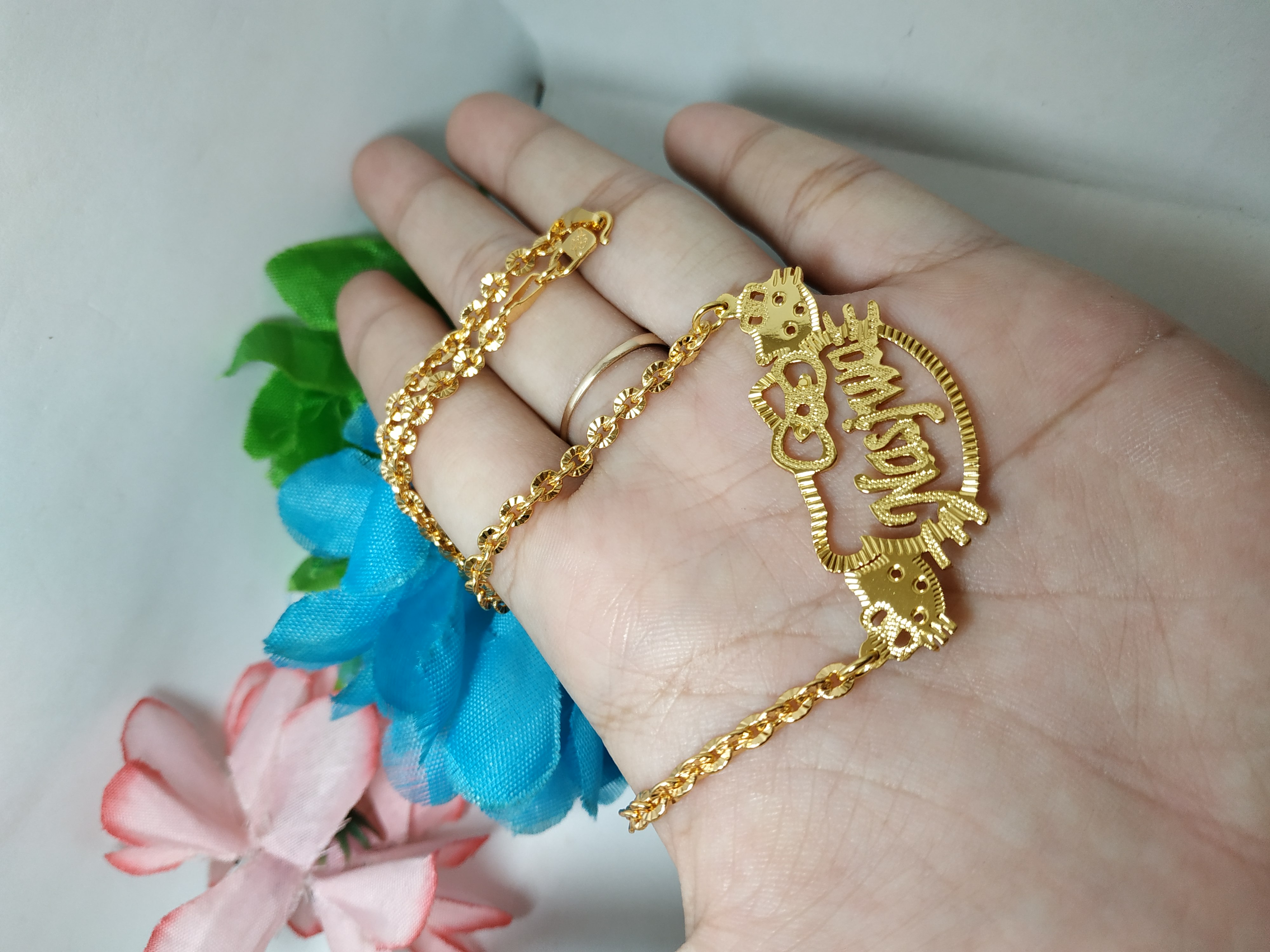 Detail Model Gelang Emas Hello Kitty Nomer 32