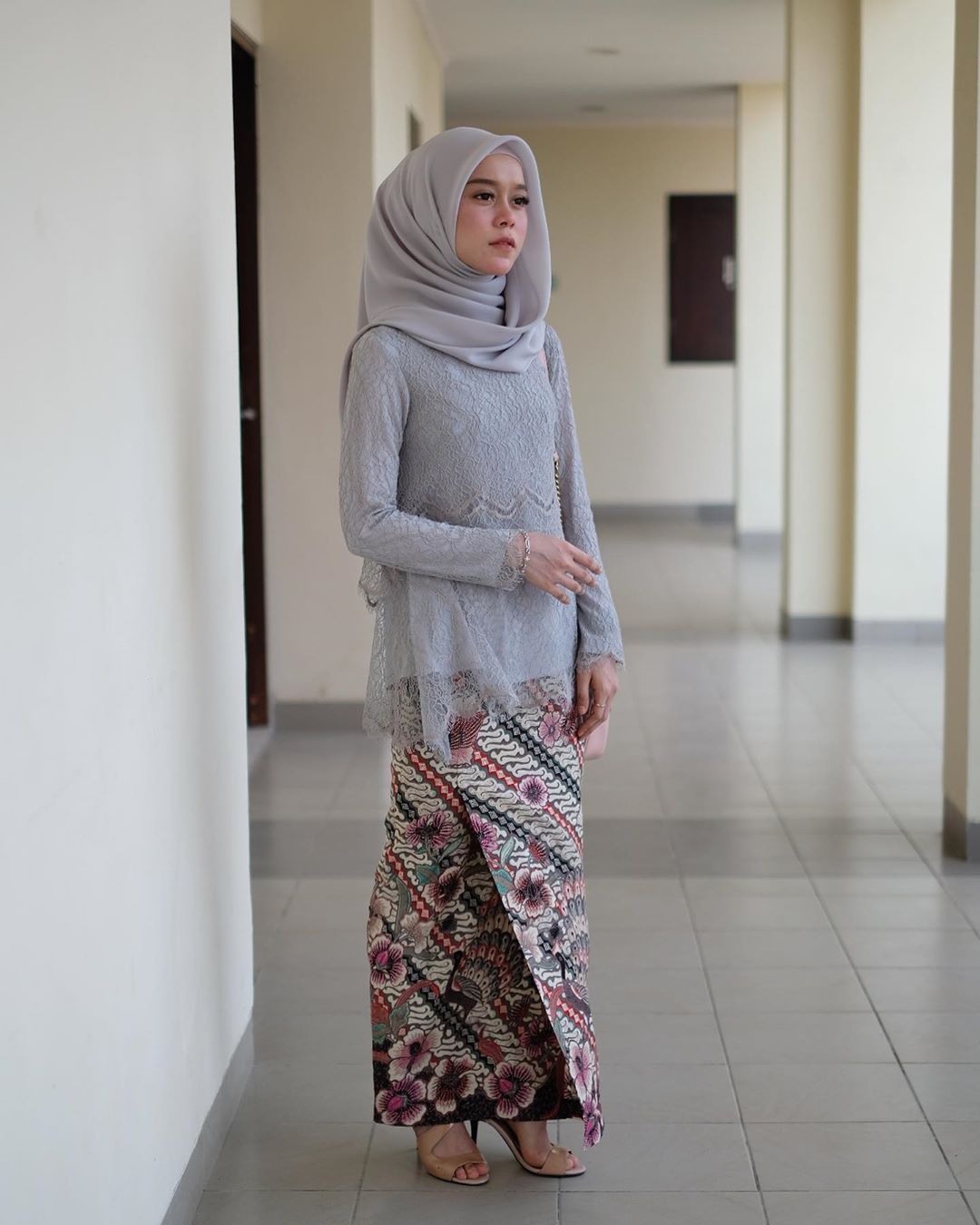 Model Hijab Untuk Perpisahan - KibrisPDR
