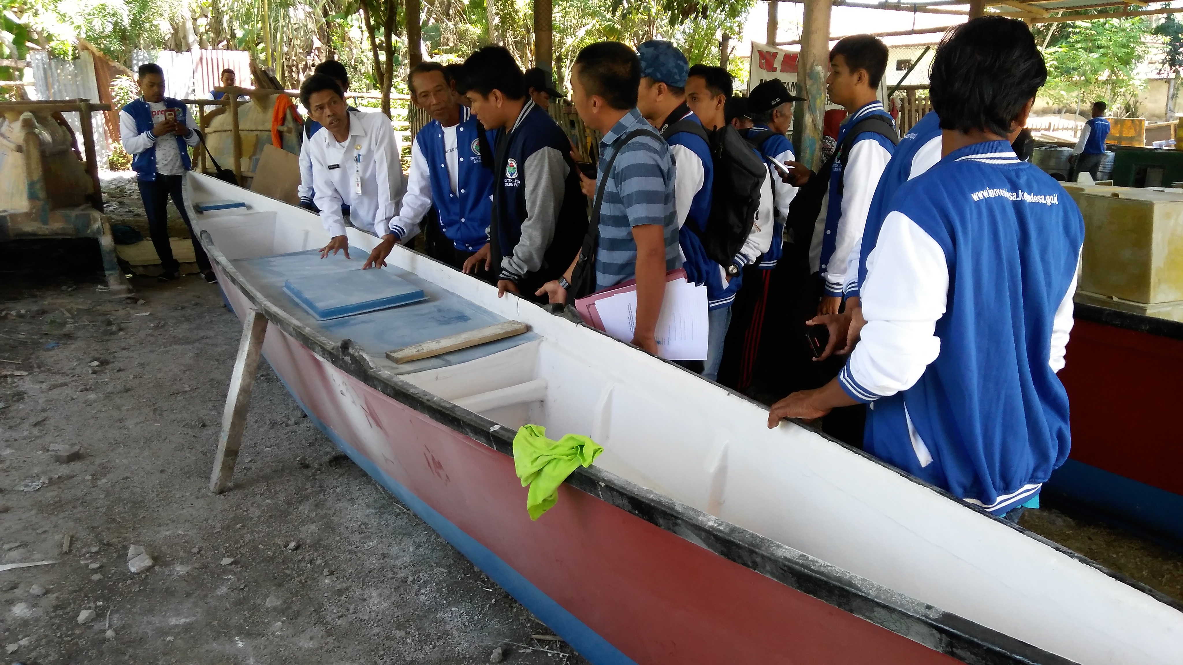 Detail Model Perahu Fiber Untuk Nelayan Nomer 26