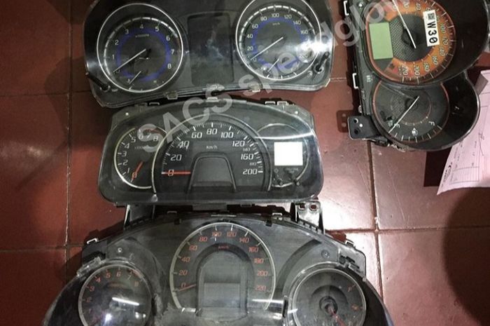 Detail Modifikasi Speedometer Mobil Nomer 49