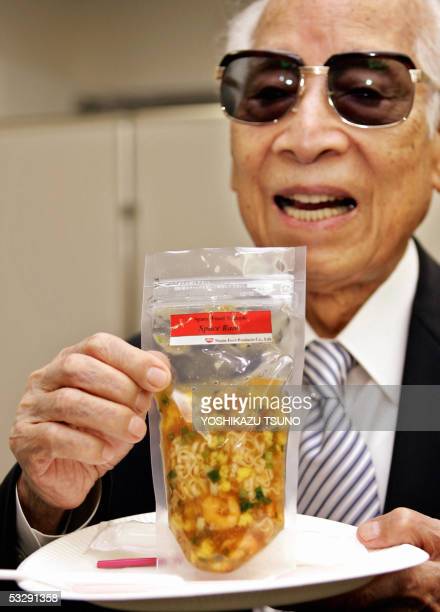 Detail Momofuku Ando Instant Ramen Nomer 11