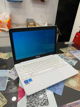 Detail Olx Padang Laptop Nomer 31