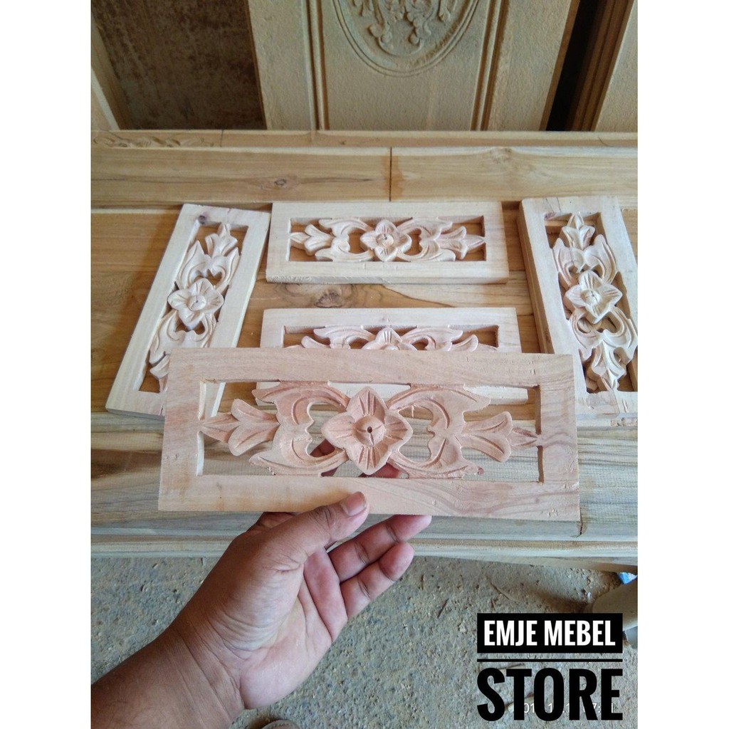 Detail Ornamen Kayu Untuk Dinding Nomer 5