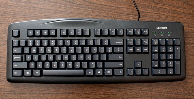Papan Keyboard Komputer - KibrisPDR
