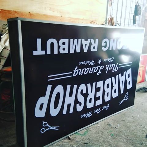 Detail Papan Nama Barbershop Nomer 21