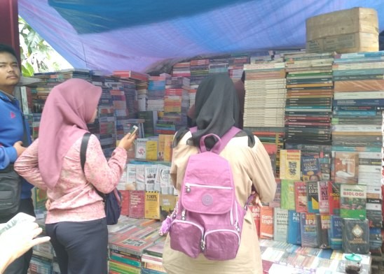 Detail Pasar Buku Kwitang Nomer 21