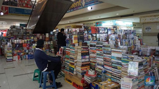 Detail Pasar Buku Kwitang Nomer 7